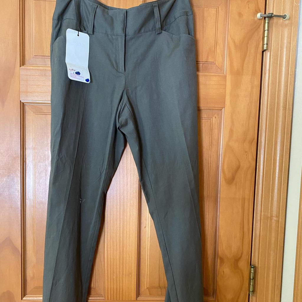 Nwt Cabi City Safari Olive Pants